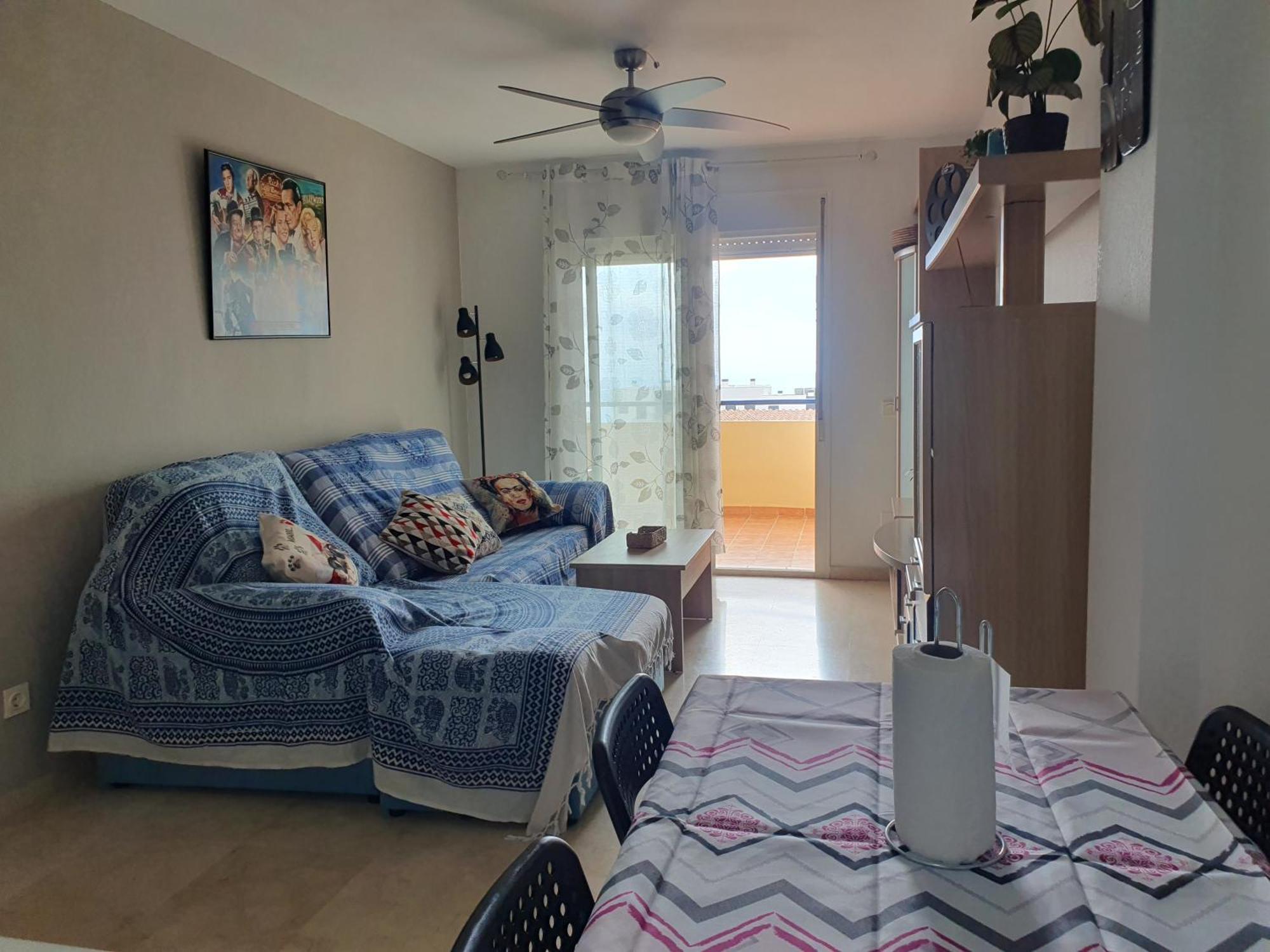 2 En Apartment